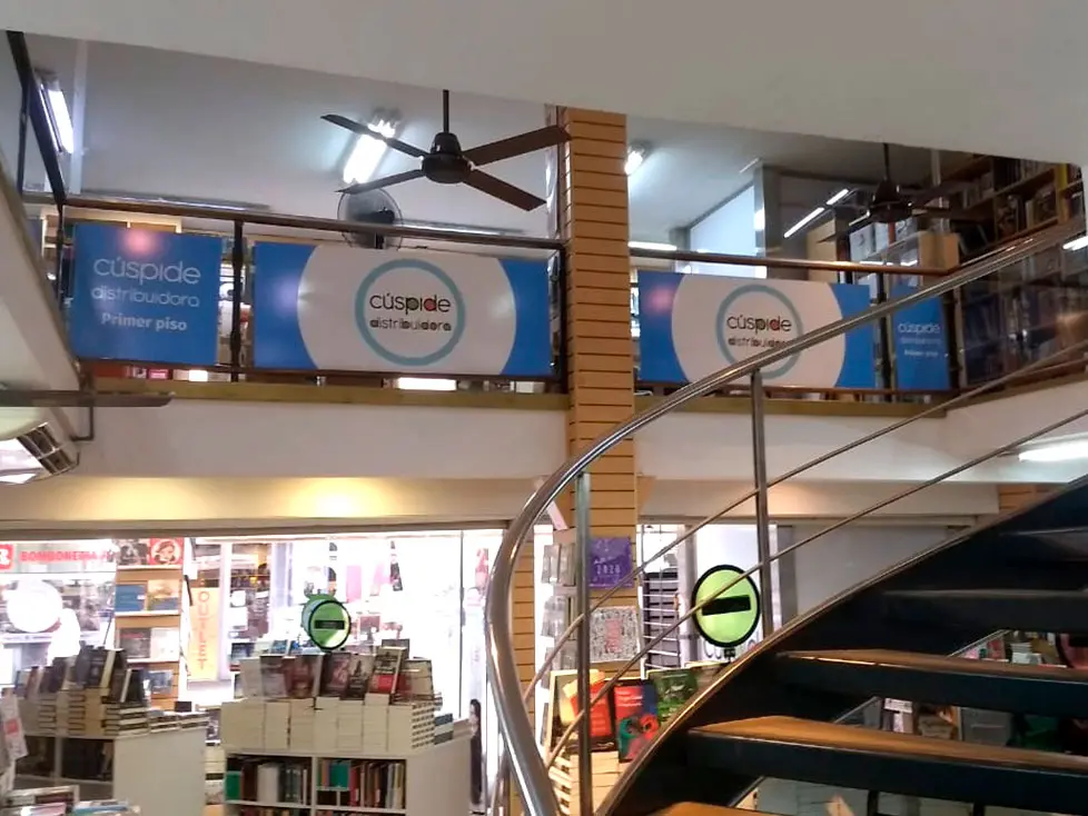 Trabajo / Cliente: Cúspide Libros