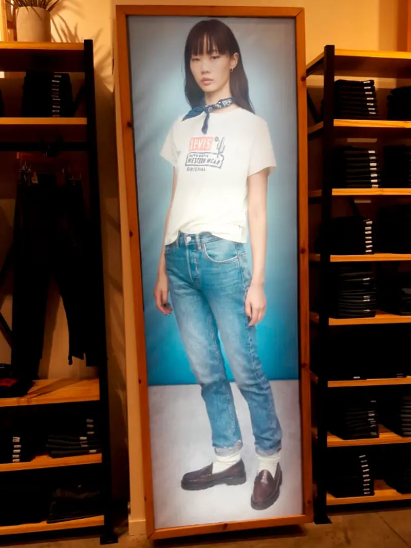 Trabajo / Cliente: Levi's