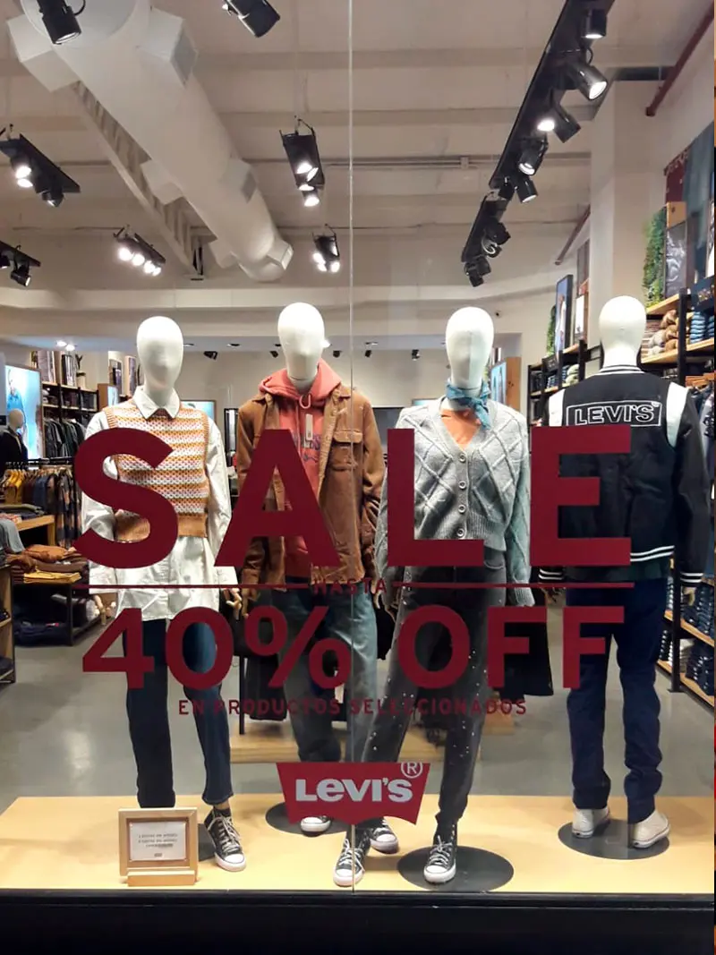 Trabajo / Cliente: Levi's